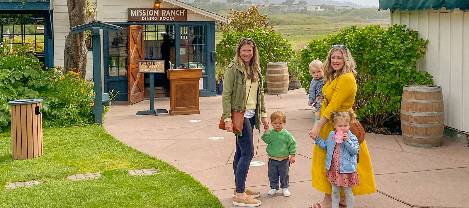 GoBe Moms Highlight: Lindsay + Sarah from @compassandtwine!